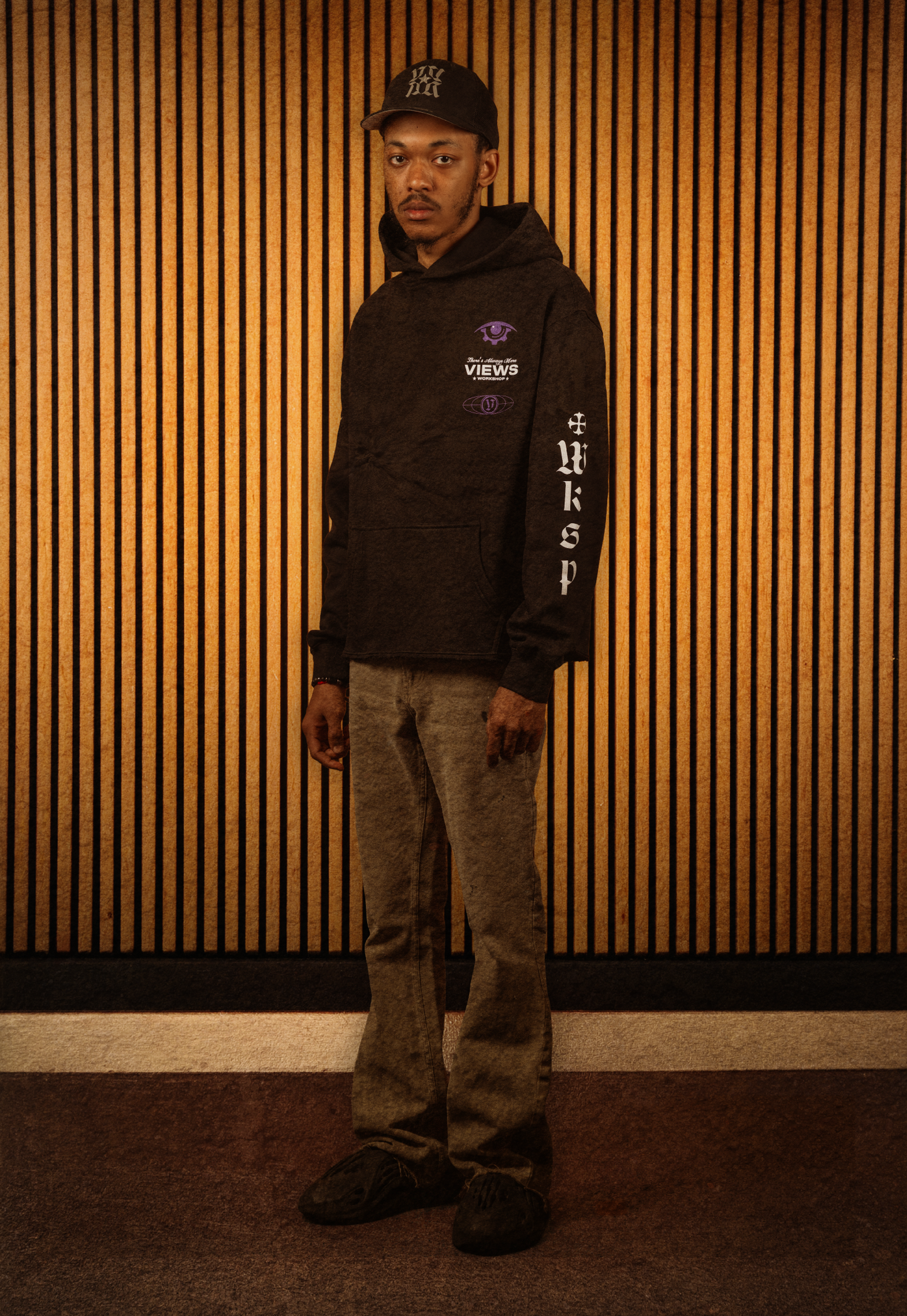 Crop Raven Hoody-Black